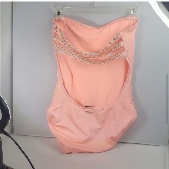 Vince Camuto PINK One-Piece Swimsuit sz 8 - Picture 5 of 11